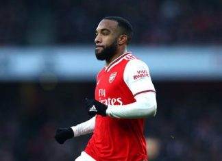 Tin bóng đá tối 11/3: Atletico Madrid lên kế hoạch giải cứu Lacazette