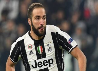 Higuain chưa thể trở về Juventus