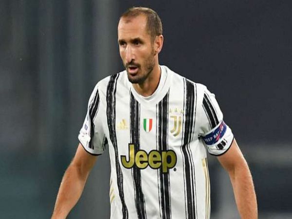 Tin thể thao chiều 18/3: Đội trưởng Juventus có thể treo giày cuối mùa