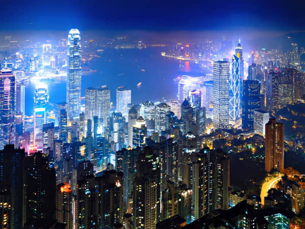 Thành phố đắt đỏ nhất thế giới Hong Kong (Trung Quốc) – Đắt đỏ nhất toàn cầu