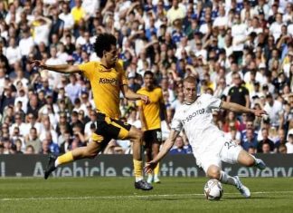 Soi kèo châu Á Wolves vs Leeds, 2h45 ngày 10/11