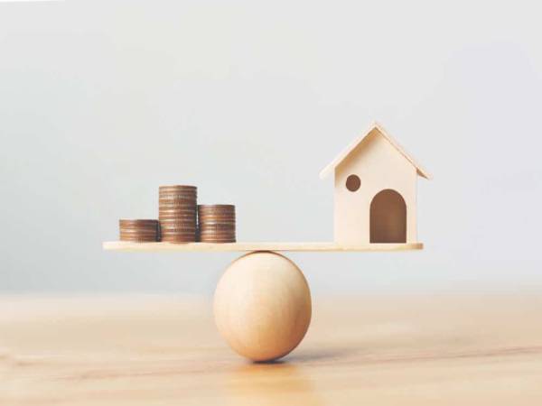 giá trị tài khoản hợp đồng bảo hiểm là gì