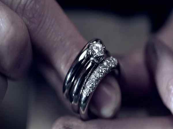  Đặc điểm nhận biết vàng 750