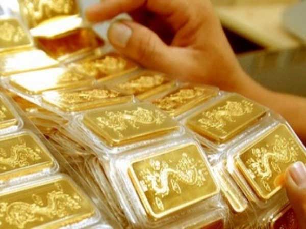 Có nên tích trữ vàng hay không? 