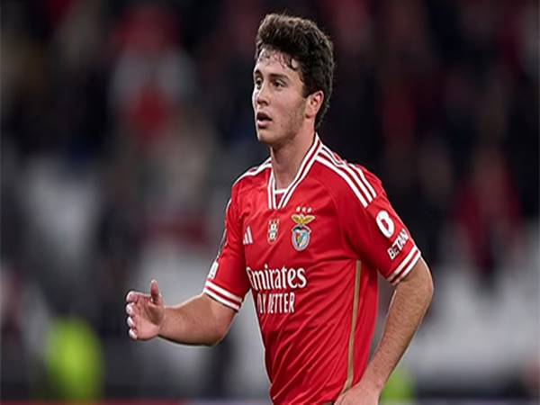 Tin chuyển nhượng 27/5: Benfica chốt mua sao trẻ Man Utd