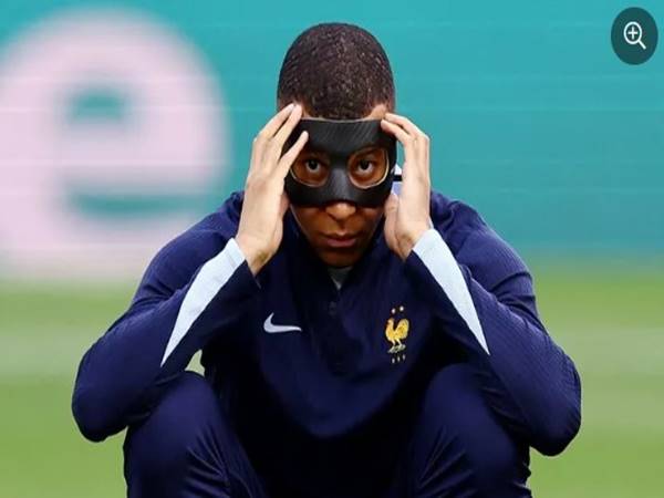 Tin Real 1/7: Real Madrid can thiệp tình hình của Mbappe