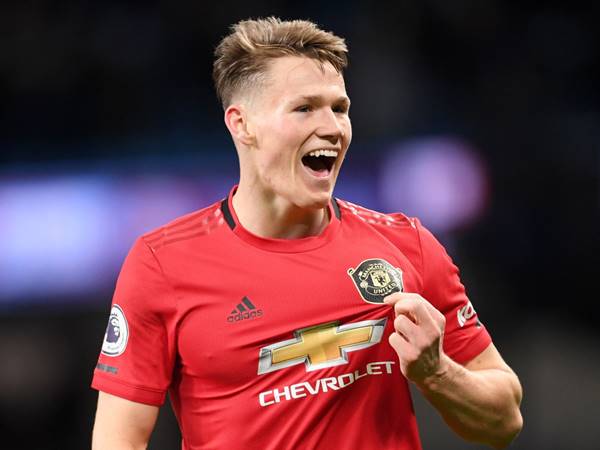 Tin BĐ tối 15/8: Conte muốn đưa Scott McTominay về Napoli