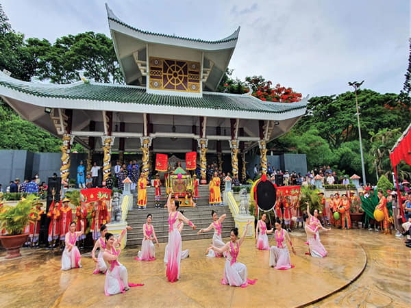 Trải nghiệm văn hóa nghỉ ngơi khi du lịch tâm linh An Giang
