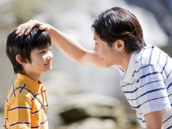 Con không nghe lời – hãy tôn trọng và làm gương cho con