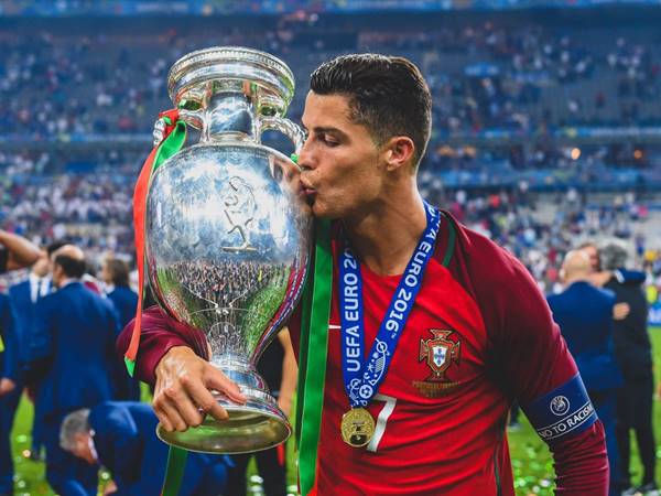 Các danh hiệu của Cristiano Ronaldo tại đội tuyển quốc gia