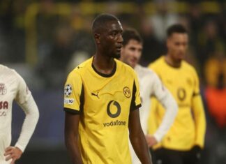 Tin C1: Thảm họa Dortmund vẫn thắng tưng bừng 4-0